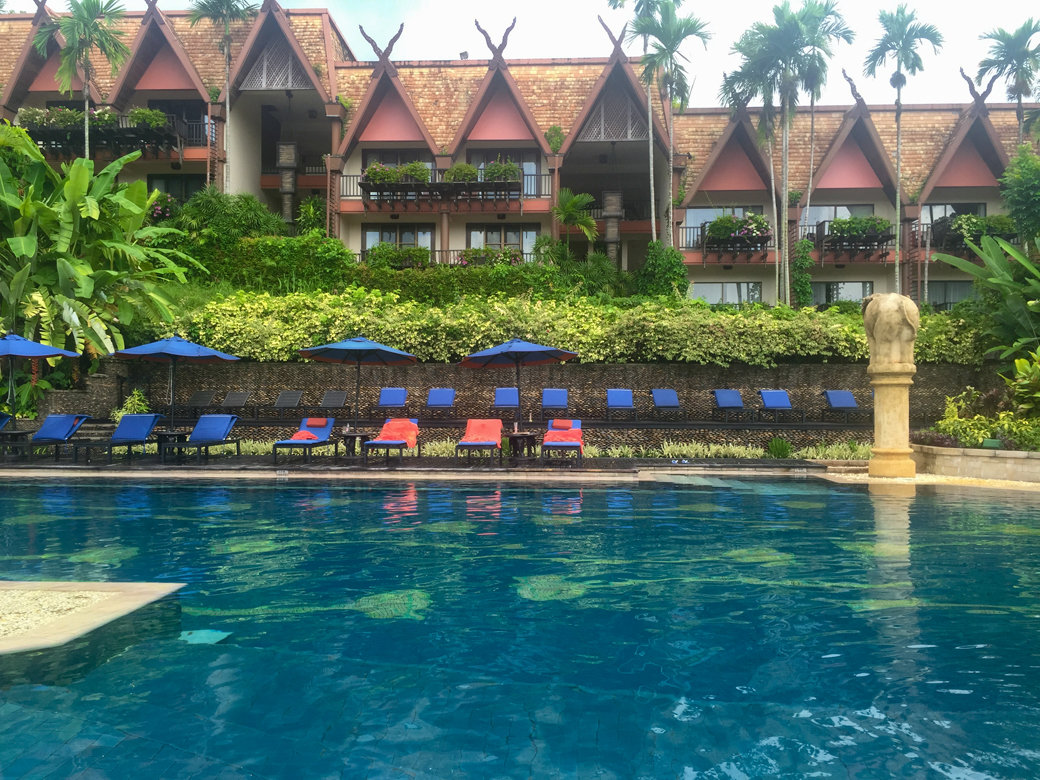 Chiang Rai Honeymoon | Golden Triangle | Elephant Camp | Anantara Resort | Mekong River | Myanmar | Laos | Bubbly Moments