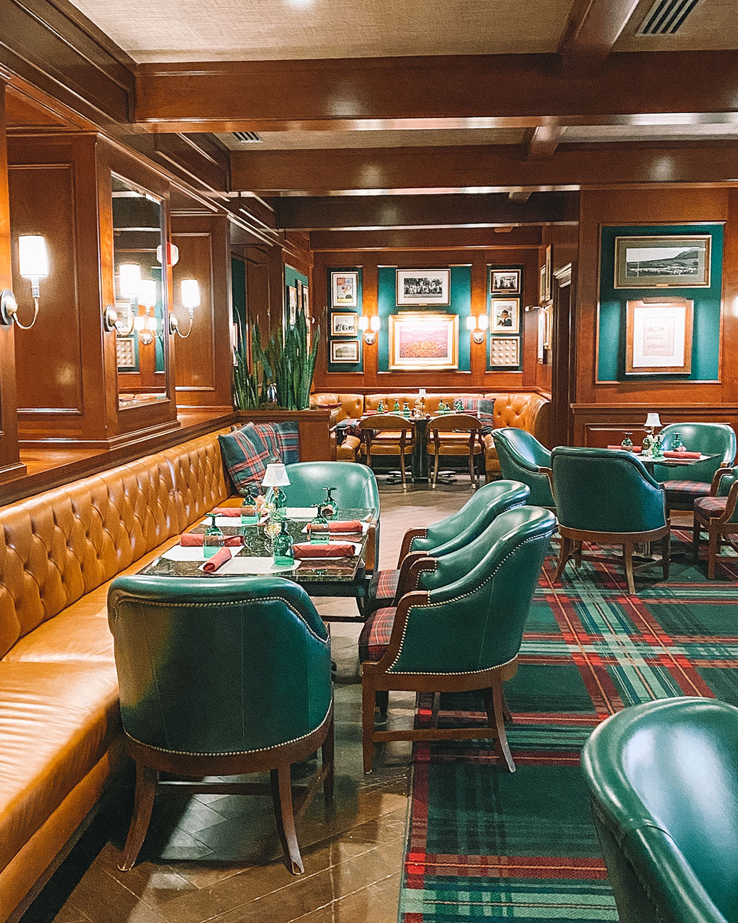 The Broadmoor | The Broadmoor hotel | The Broadmoor resort | Colorado Springs resorts | Things to do at The Broadmoor | Travel Blogger | Bubbly Moments