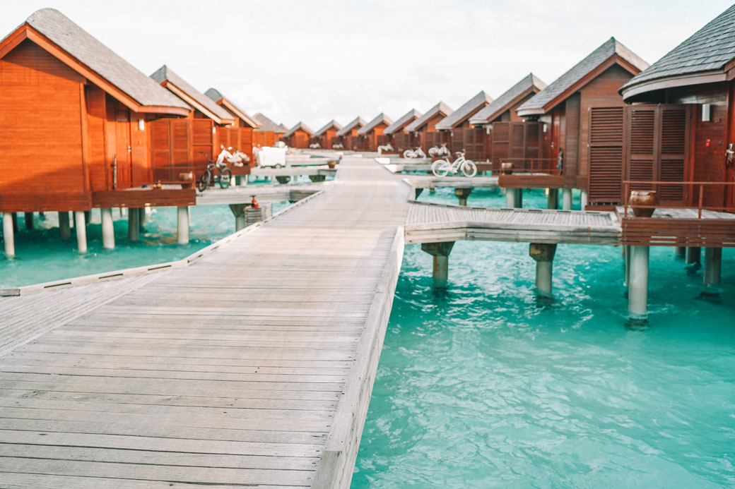 Anantara Dhigu Resort | Luxurious Resort in the Maldives | Family Friendly Resort | Beach Vacation | Bubbly Moments