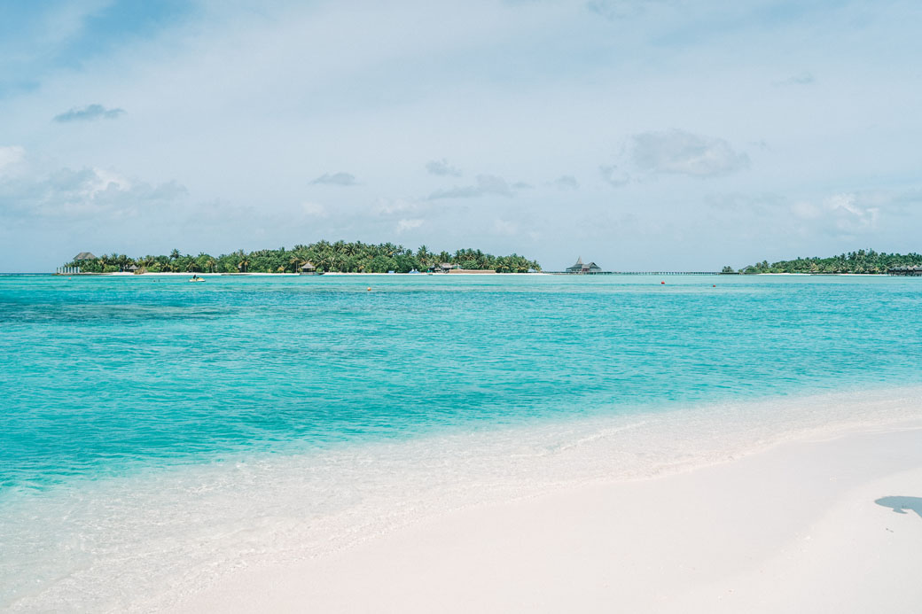 Anantara Dhigu Resort | Luxurious Resort in the Maldives | Family Friendly Resort | Beach Vacation | Bubbly Moments