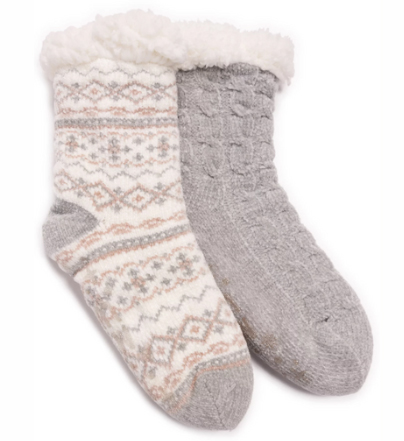 Best Christmas Stocking Stuffers | Stocking Stuffers Under $25 | Stocking Stuffer Ideas | Stocking Fillers | Bubbly Moments